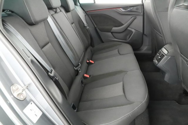 Škoda Kamiq  1.0 TSI Drive