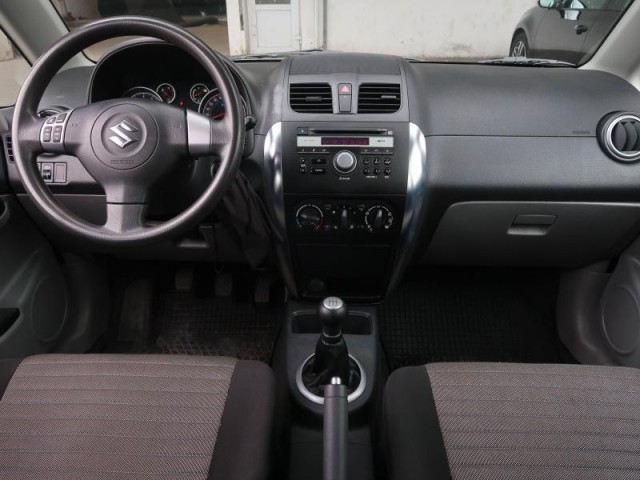 Suzuki SX4  1.5 VVT 