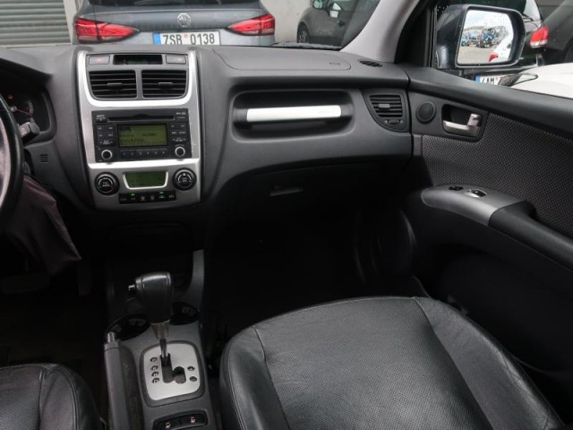 Kia Sportage  2.0 CRDi 