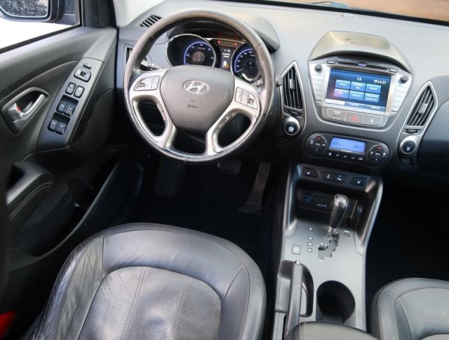 Hyundai ix35  2.0 CRDi 