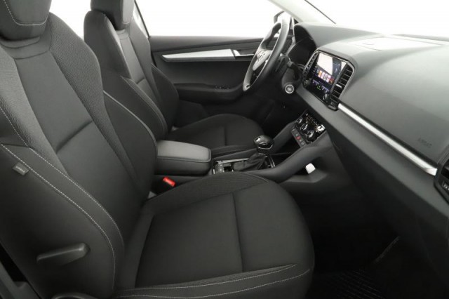 Škoda Karoq  1.5 TSI Fresh