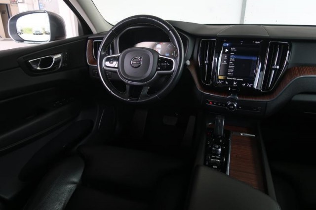 Volvo XC60  B4 AWD 