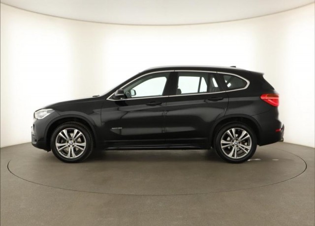 BMW X1  sDrive18i 