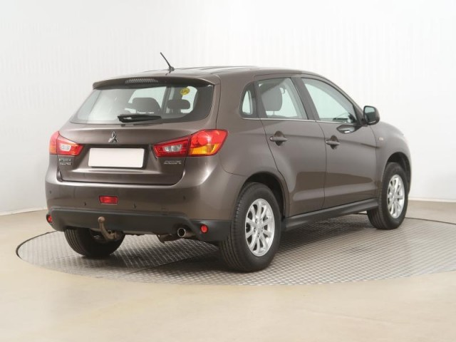 Mitsubishi ASX  1.6 MIVEC 