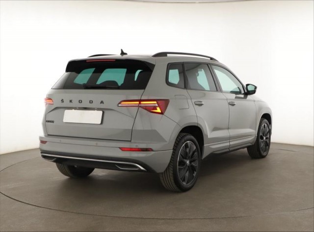 Škoda Karoq  1.5 TSI Sportline