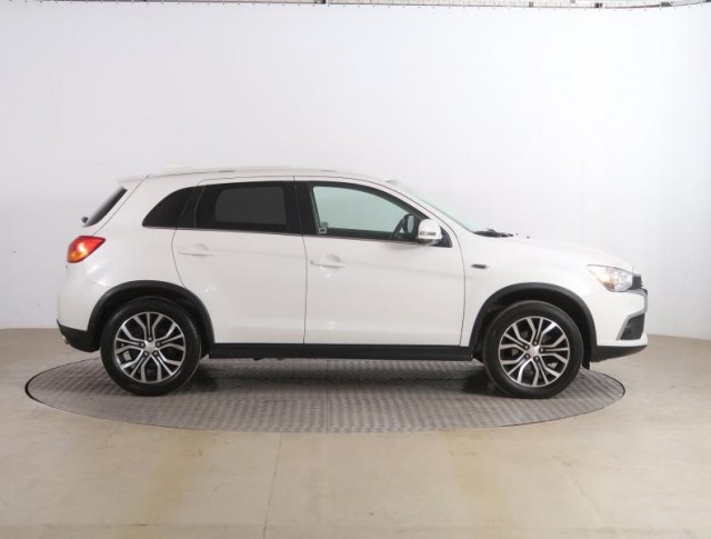 Mitsubishi ASX  1.6 MIVEC Intense
