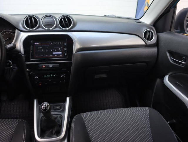 Suzuki Vitara  1.6 VVT 