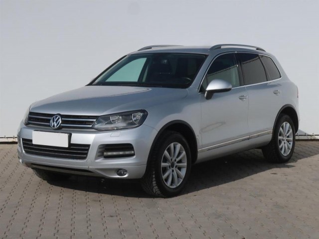 Volkswagen Touareg  3.0 TDI 