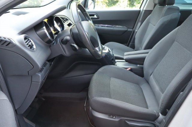 Peugeot 5008  1.6 BlueHDi Access