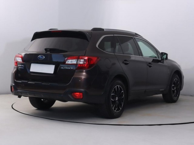 Subaru Outback  2.5 i 