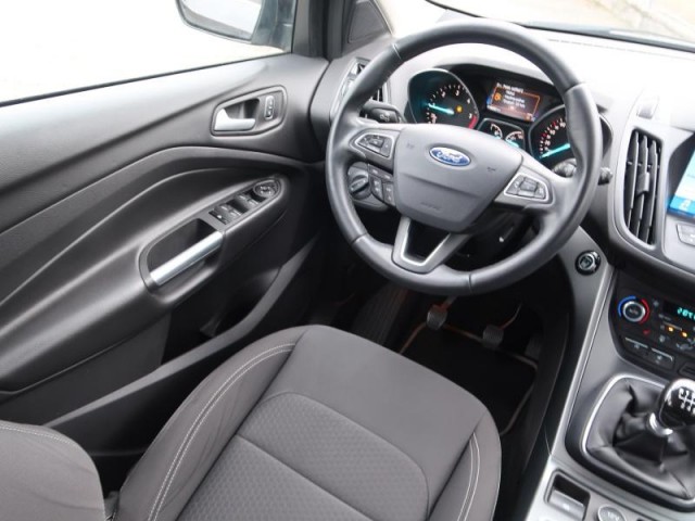 Ford Kuga  1.5 TDCi Titanium