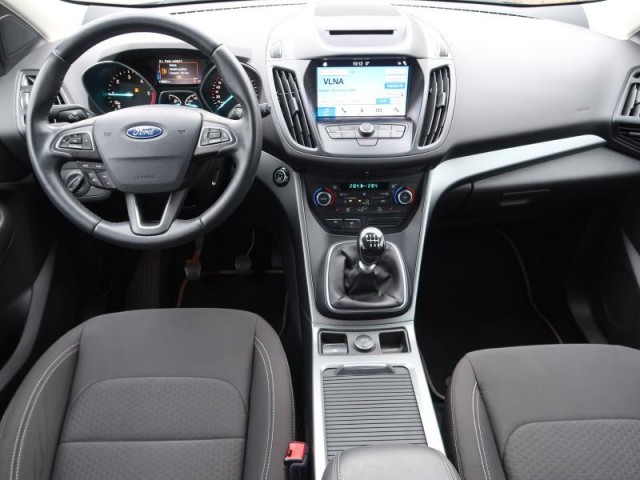 Ford Kuga  1.5 TDCi Titanium
