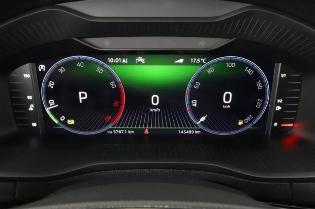 Škoda Karoq  1.5 TSI Sportline