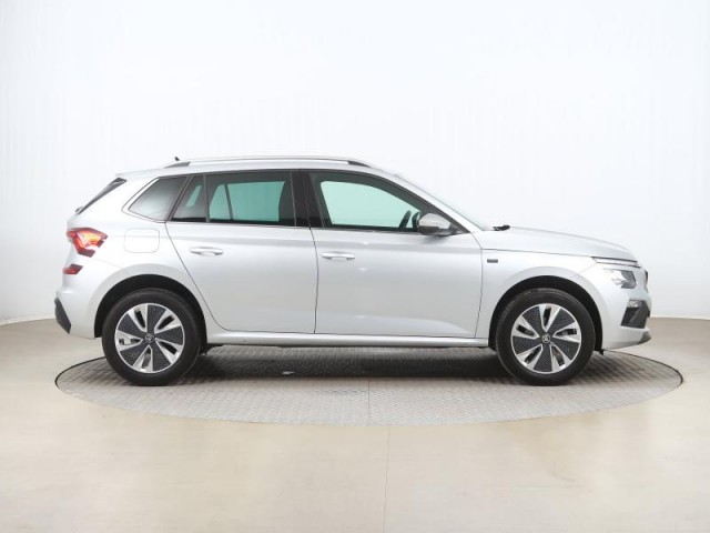 Škoda Kamiq  1.0 TSI Drive