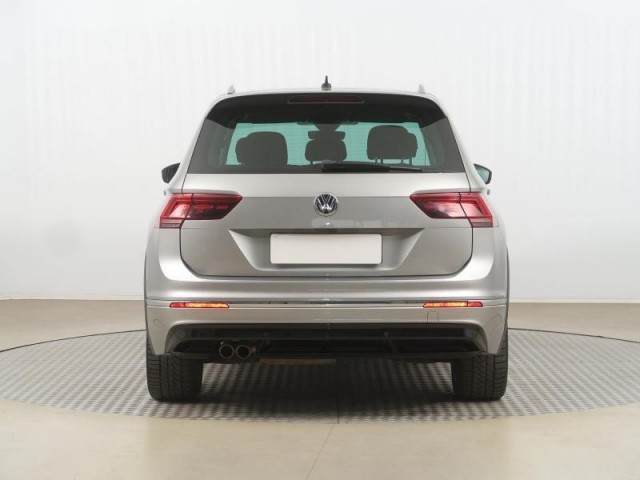 Volkswagen Tiguan  2.0 TDI R-Line