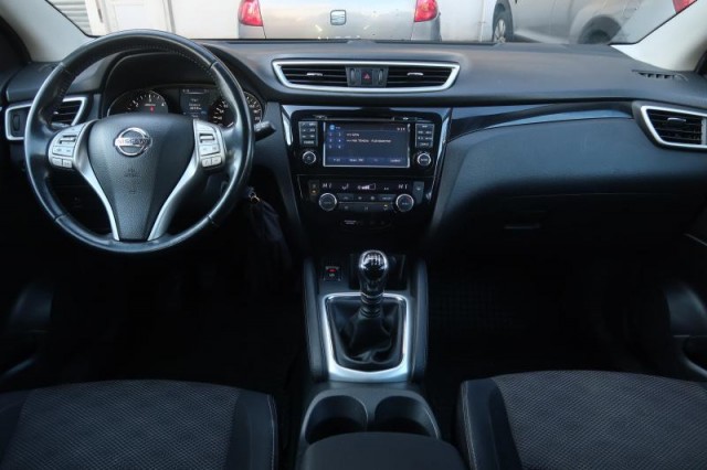 Nissan Qashqai  1.5 dCi 
