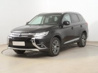 Mitsubishi Outlander  2.2 DI-D Intense