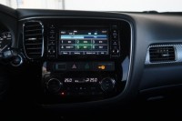 Mitsubishi Outlander  2.2 DI-D Intense