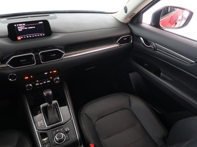 Mazda CX-5  2.5 Skyactiv-G Revolution