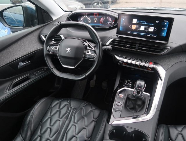 Peugeot 5008  1.5 BlueHDi Allure