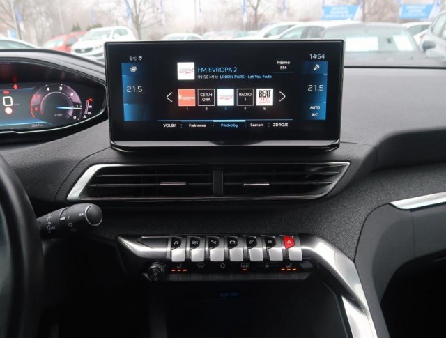 Peugeot 5008  1.5 BlueHDi Allure