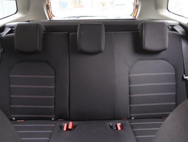 Dacia Duster  1.6 SCe Prestige