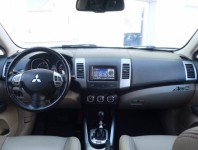 Mitsubishi Outlander  2.2 DI-D 