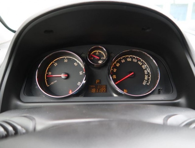 Opel Antara  2.2 CDTI Enjoy