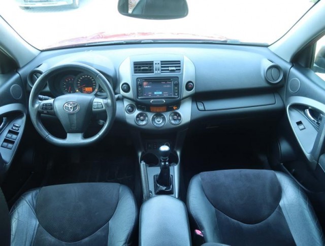 Toyota RAV 4  2.2 D-4D 