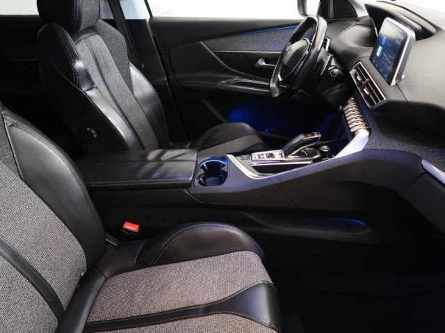 Peugeot 3008  1.6 BlueHDi 