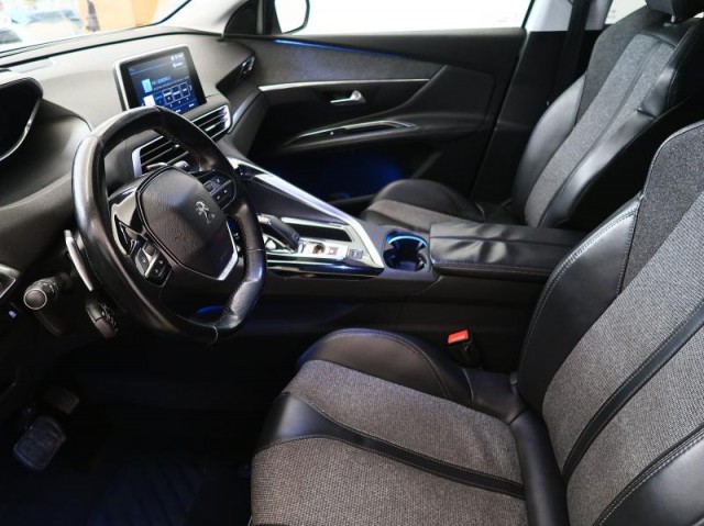 Peugeot 3008  1.6 BlueHDi 
