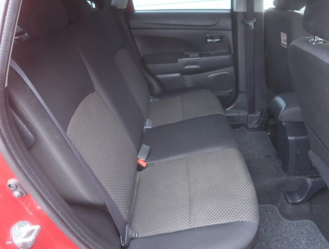 Mitsubishi ASX  1.6 MIVEC 