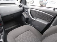 Dacia Duster  1.6 16V 