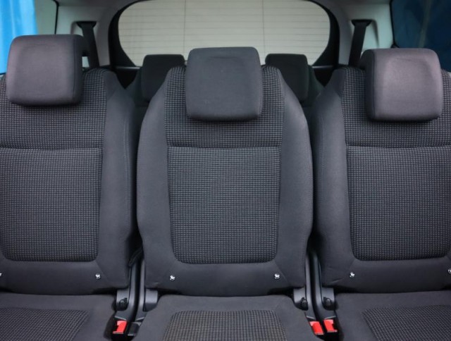 Peugeot 5008  2.0 BlueHDi 