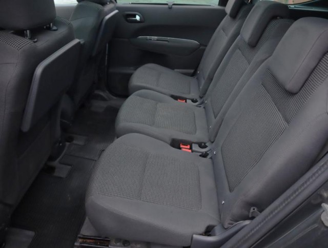 Peugeot 5008  2.0 BlueHDi 