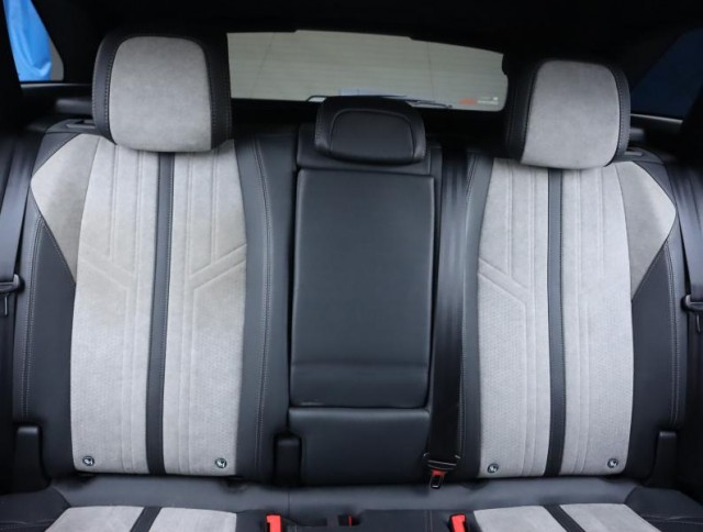 Peugeot 3008  e-Hybrid 300 Acces