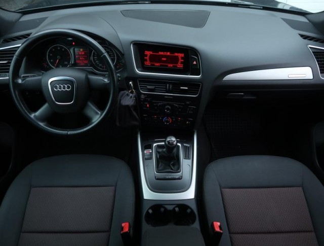Audi Q5  2.0 TFSI 