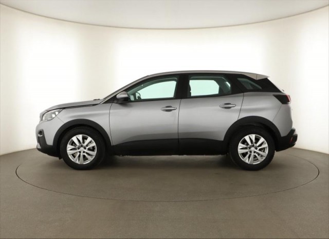 Peugeot 3008  1.2 PureTech 