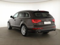 Audi Q7  3.0 TDI S-Line
