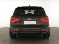Audi Q7  3.0 TDI S-Line