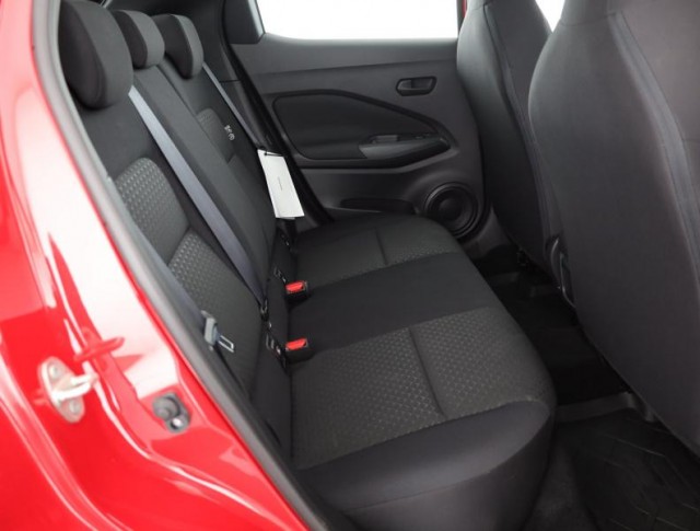 Nissan Juke  1.0 DIG-T 