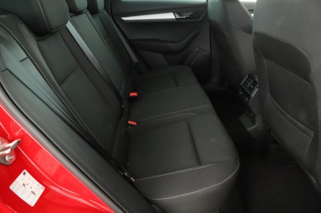 Škoda Karoq  1.5 TSI Drive