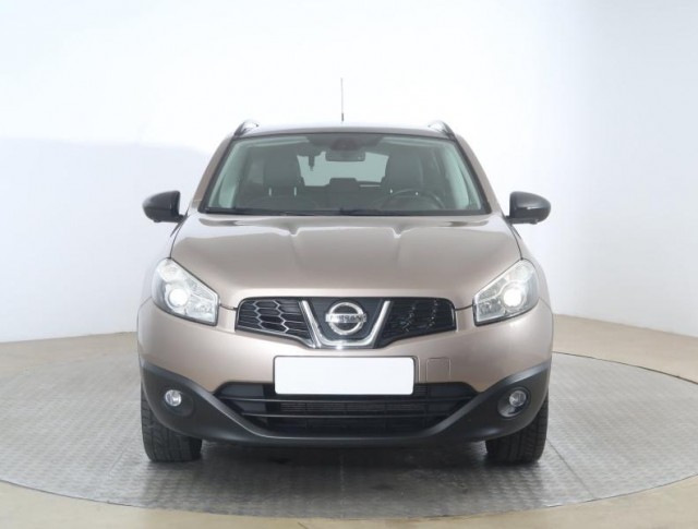 Nissan Qashqai  1.6 