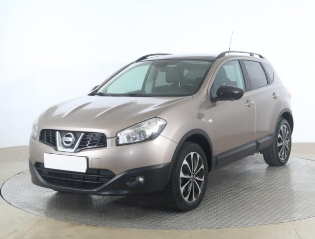Nissan Qashqai  1.6 