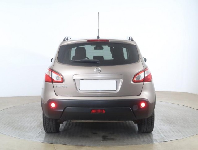 Nissan Qashqai  1.6 