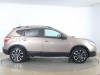 Nissan Qashqai  1.6 