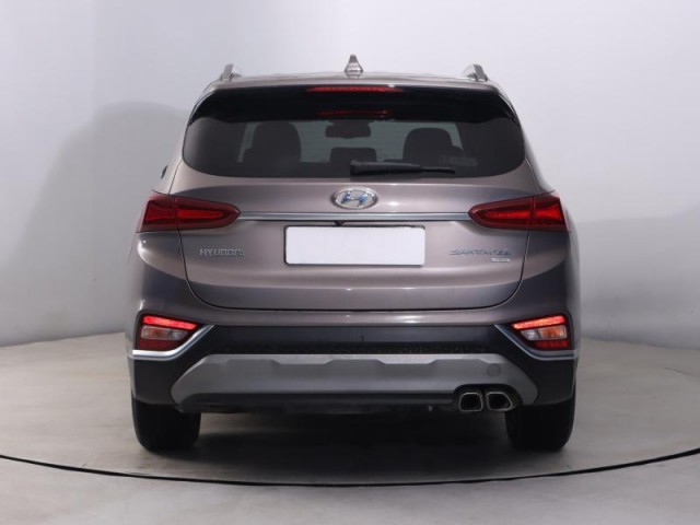 Hyundai Santa Fe  2.2 CRDi 