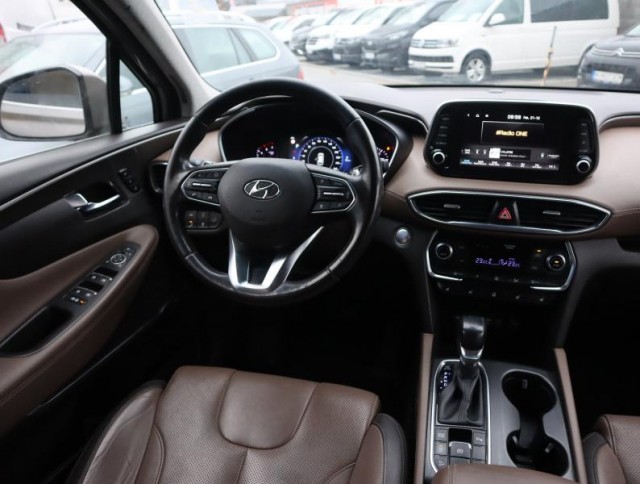 Hyundai Santa Fe  2.2 CRDi 
