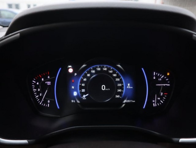 Hyundai Santa Fe  2.2 CRDi 