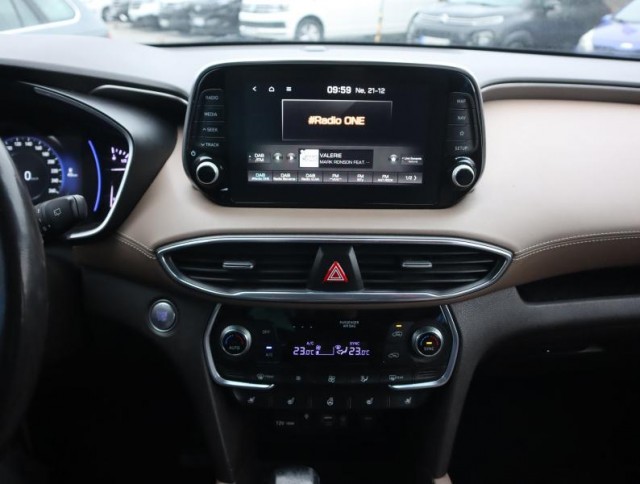 Hyundai Santa Fe  2.2 CRDi 